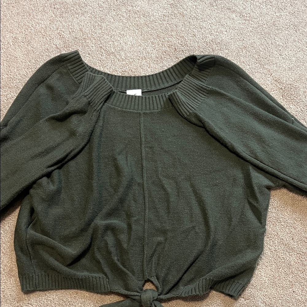 Hollister Green Knit Tie Front Seeater